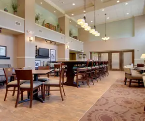 Photo 2 - Hampton Inn & Suites Grafton