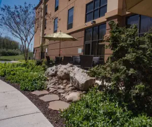 Photo 2 - Hampton Inn and Suites Woodstock, Virginia
