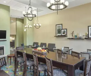 Photo 2 - Hampton Inn Fairhope-Mobile Bay, AL
