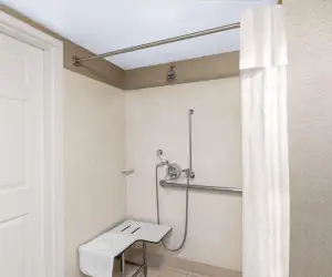 Photo 2 - Homewood Suites by Hilton Newark Fremont