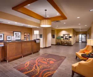 Photo 4 - Hampton Inn Omaha/West Dodge Road, Old Mill