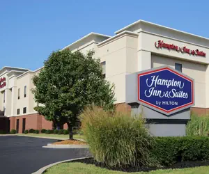 Photo 2 - Hampton Inn & Suites Murray