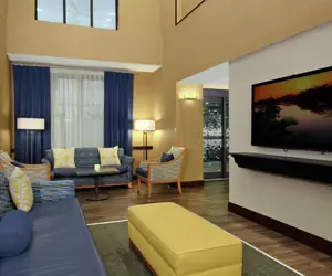 Photo 5 - Hampton Inn & Suites Murray