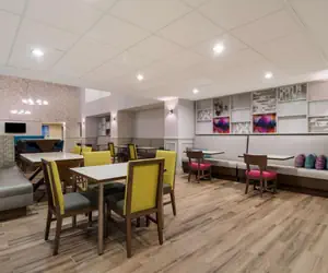 Photo 5 - Hampton Inn Wilson Downtown