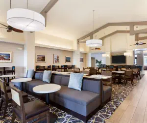 Photo 4 - Homewood Suites by Hilton San Diego Airport-Liberty Station