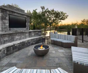 Photo 2 - Hampton Inn Louisville Northeast