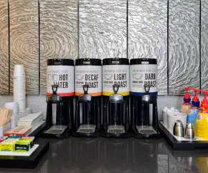 Photo 5 - Hampton Inn San Francisco - Daly City