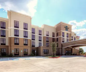 Photo 4 - Homewood Suites by Hilton Victoria