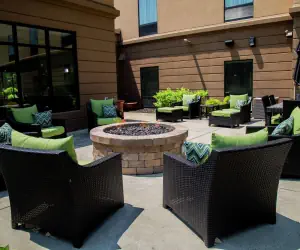 Photo 2 - Hampton Inn & Suites Sharon