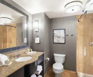 Photo 5 - Hilton Columbia Center