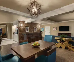 Photo 4 - Hilton Columbia Center