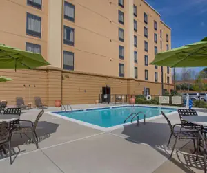 Photo 4 - Hampton Inn Covington