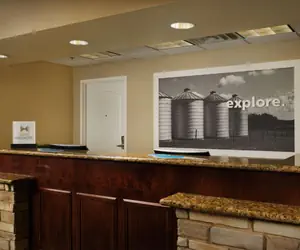 Photo 4 - Hampton Inn & Suites Altus