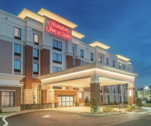 Photo 2 - Hampton Inn & Suites Newburgh Stewart Airport, NY