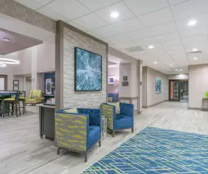 Photo 4 - Hampton Inn & Suites Glenarden/Washington DC
