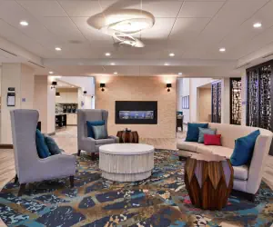Photo 3 - Homewood Suites Des Moines Airport