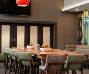 Photo 2 - Hampton Inn & Suites Buena Park