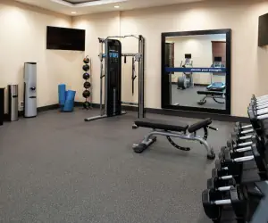 Photo 4 - Hampton Inn & Suites Buena Park