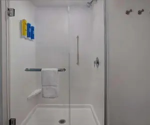 Photo 5 - Tru By Hilton Knoxville West Turkey Creek