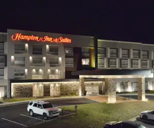 Photo 2 - Hampton Inn & Suites Charlotte North I 485