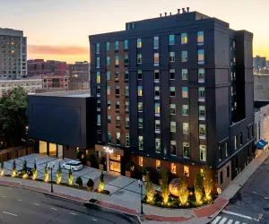 Photo 3 - The Lloyd Stamford, Tapestry Collection by Hilton