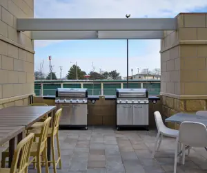 Photo 2 - Home2 Suites By Hilton Bowling Green, Oh