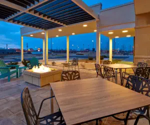 Photo 4 - Home2 Suites By Hilton Bowling Green, Oh