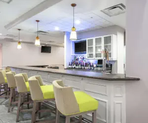 Photo 3 - Hilton Garden Inn Richmond Airport