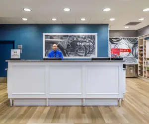 Photo 3 - Hampton Inn & Suites Newport/Cincinnati, KY