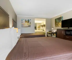 Photo 4 - Best Western Redondo Beach Galleria Inn Hotel - Beach City LA