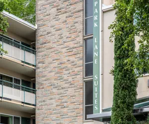 Photo 4 - Park Lane Suites & Inn