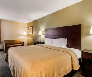 Photo 3 - Quality Inn