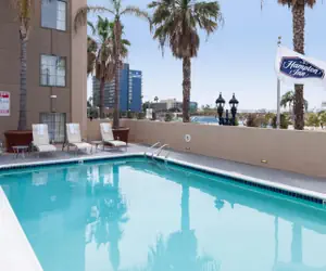Photo 2 - Hampton Inn San Diego Downtown
