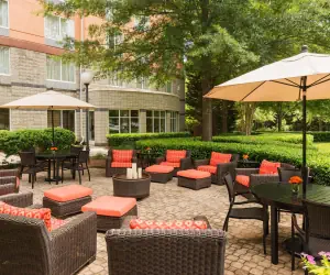 Photo 3 - Hilton Garden Inn Atlanta North/Alpharetta