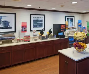 Photo 5 - Hampton Inn & Suites Bethlehem