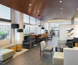 Photo 5 - Hampton Inn Philadelphia Center City-Convention Center