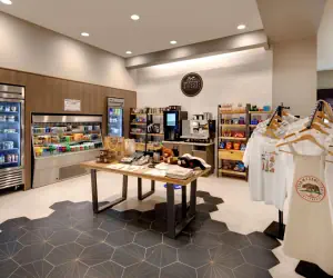 Photo 3 - Embassy Suites by Hilton San Rafael Marin County