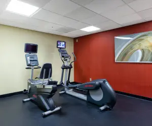 Photo 3 - Courtyard by Marriott Dallas-Fort Worth/Bedford