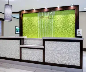 Photo 4 - Hilton Garden Inn Victoria