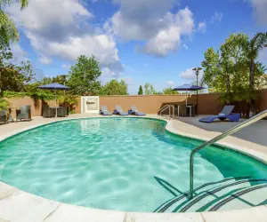 Photo 5 - Hampton Inn & Suites Thousand Oaks