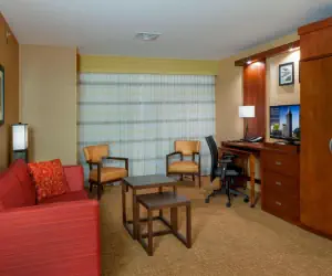 Photo 5 - Courtyard by Marriott Indianapolis Noblesville
