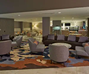 Photo 4 - Hilton Raleigh North Hills