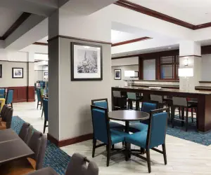 Photo 5 - Hampton Inn & Suites Oklahoma City-Bricktown