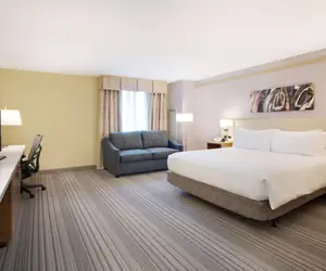 Photo 5 - Hilton Garden Inn Saratoga Springs