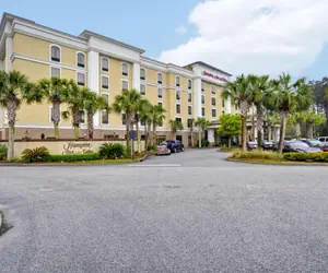 Photo 2 - Hampton Inn & Suites North Charleston-University Boulevard