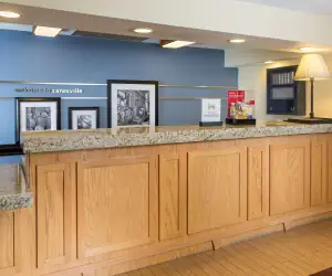 Photo 3 - Hampton Inn Zanesville