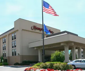 Photo 2 - Hampton Inn Fort Wayne-Southwest