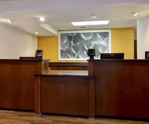 Photo 3 - Hampton Inn Fort Wayne-Southwest