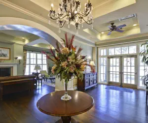 Photo 3 - Hampton Inn & Suites Savannah Historic District