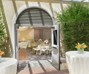 Photo 2 - Embassy Suites by Hilton Los Angeles Downey